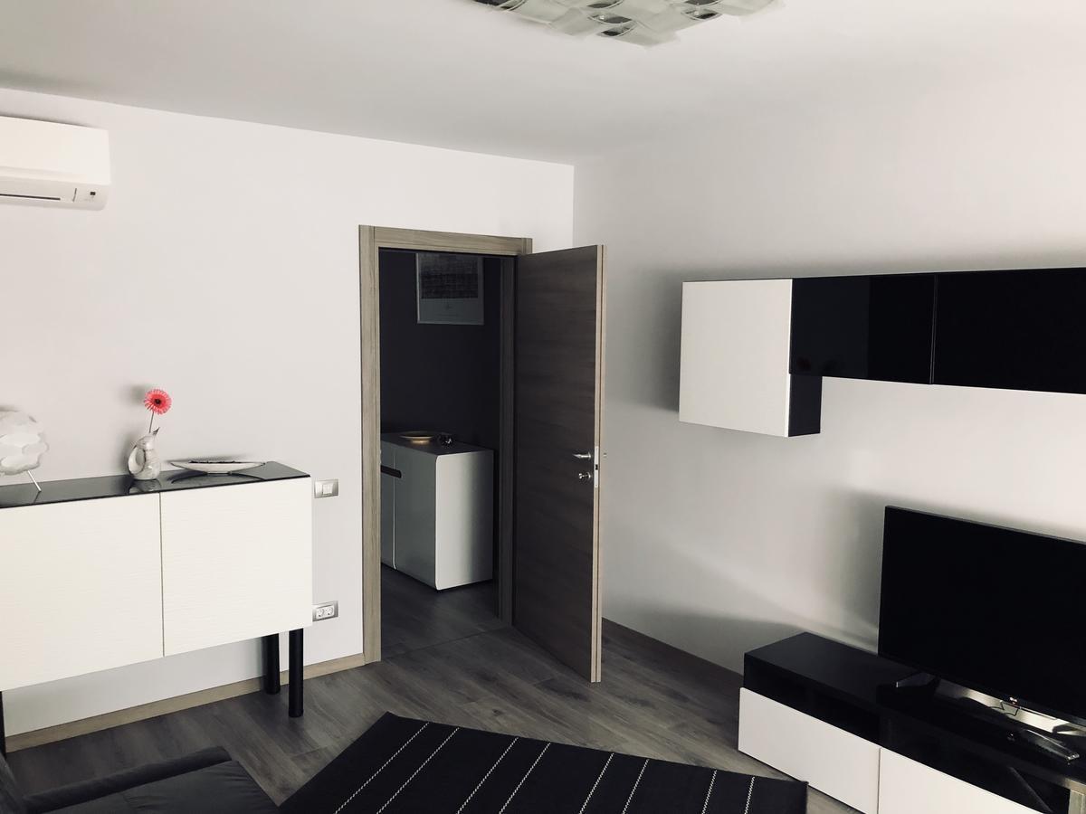 Apartament Diego Констанца Екстериор снимка